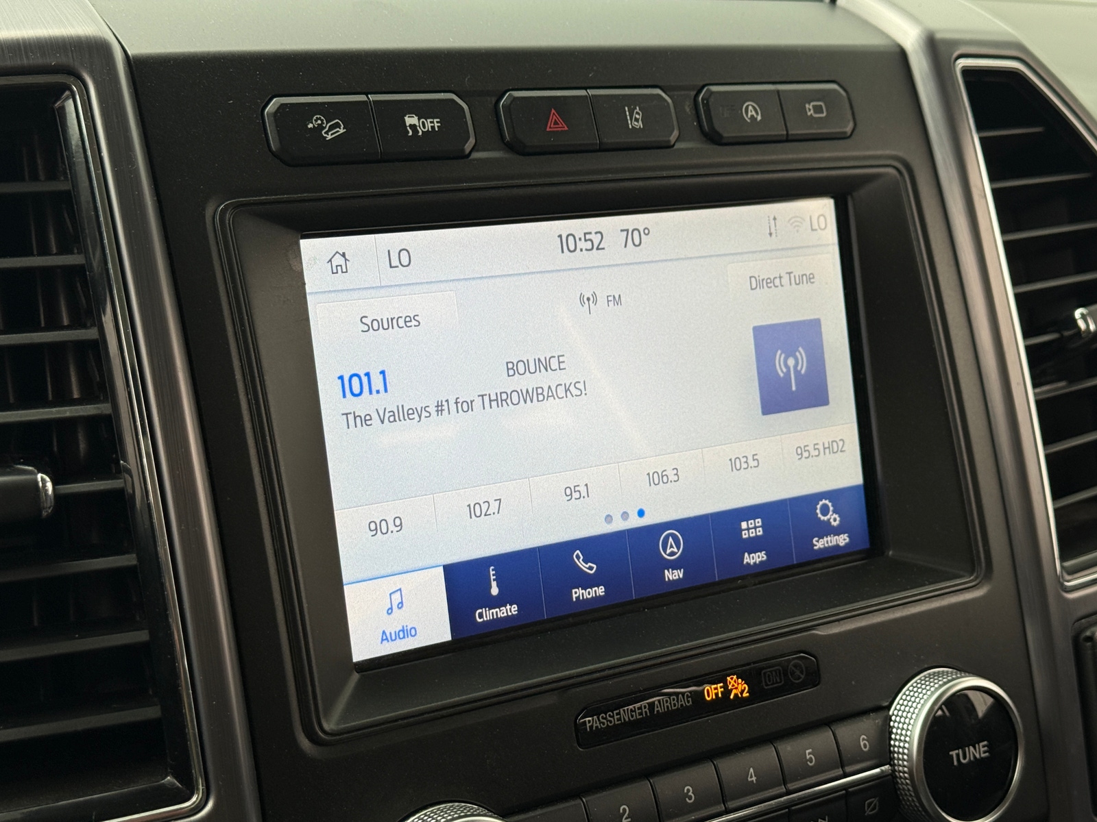 Thumbnail: 2020 Ford Expedition - 3