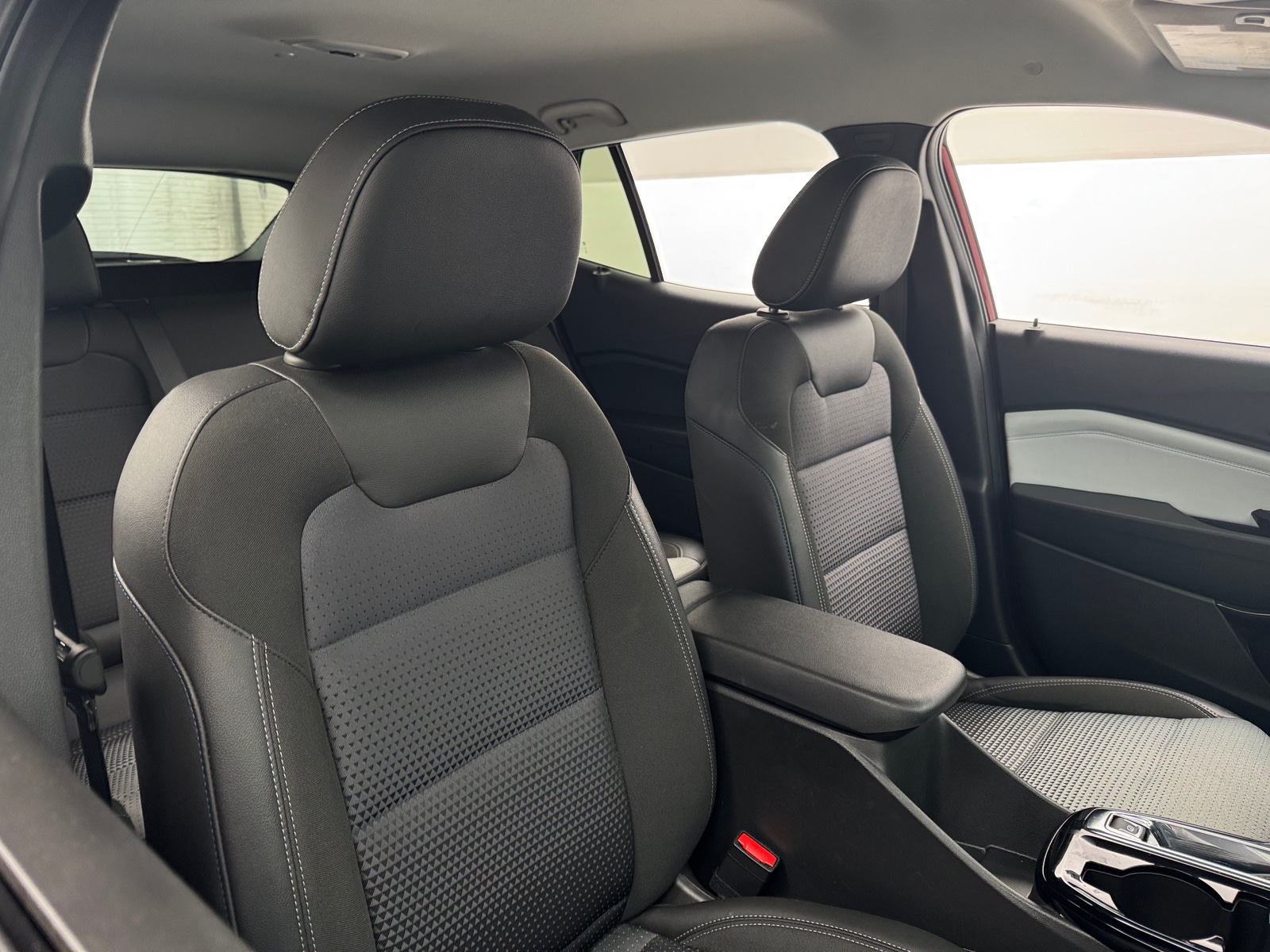 Thumbnail: 2025 Chevrolet Trax - 2