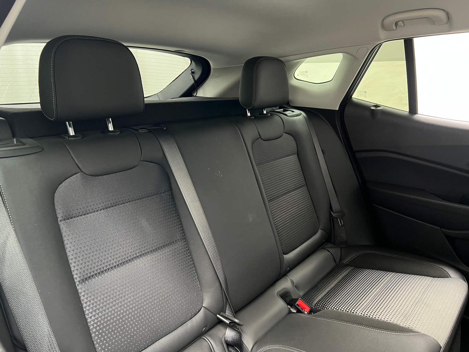 Thumbnail: 2025 Chevrolet Trax - 6