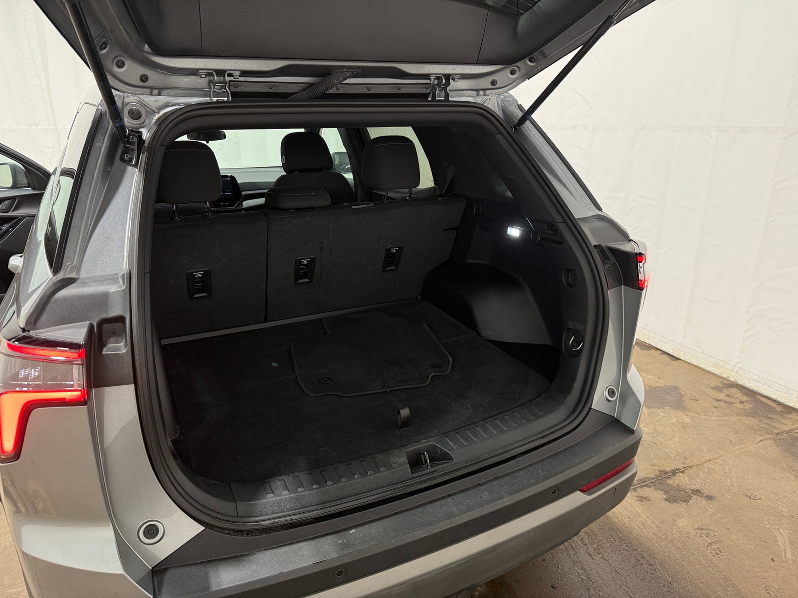 Thumbnail: 2025 Chevrolet Equinox - 7