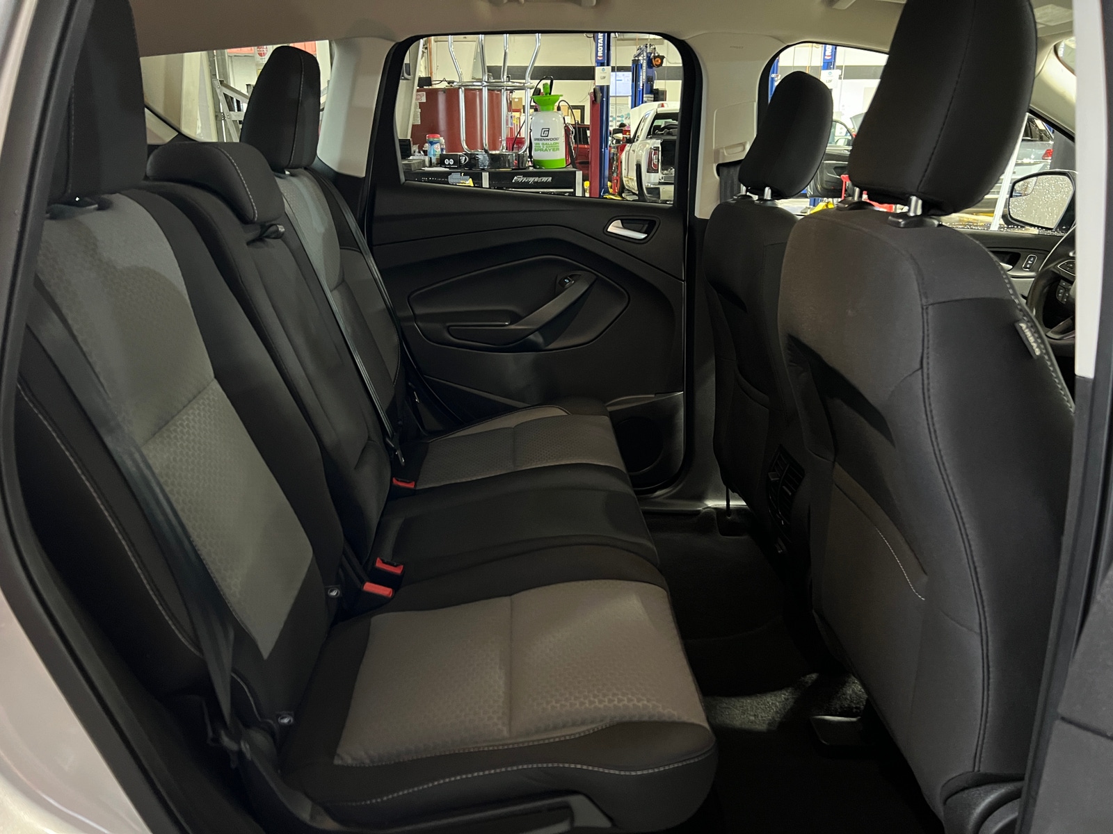 Thumbnail: 2019 Ford Escape - 6