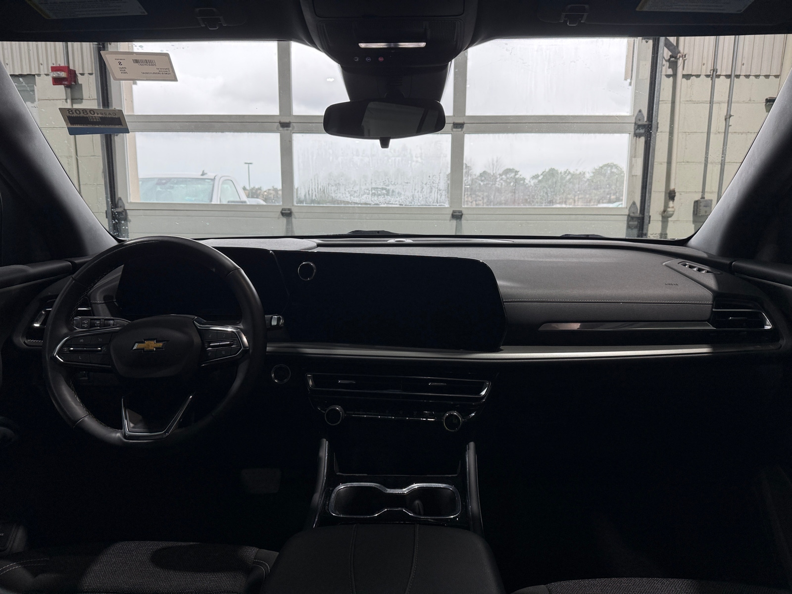 Thumbnail: 2025 Chevrolet Traverse - 3