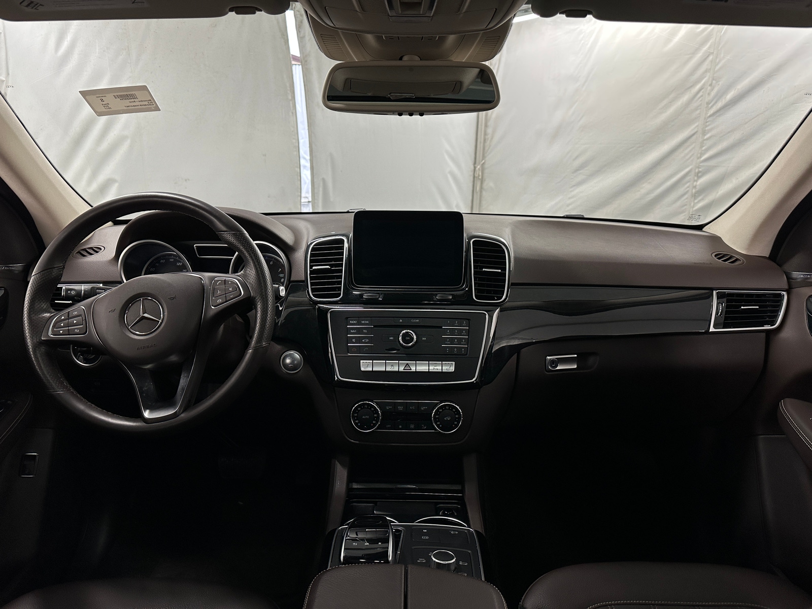 Thumbnail: 2017 Mercedes-Benz GLE - 2