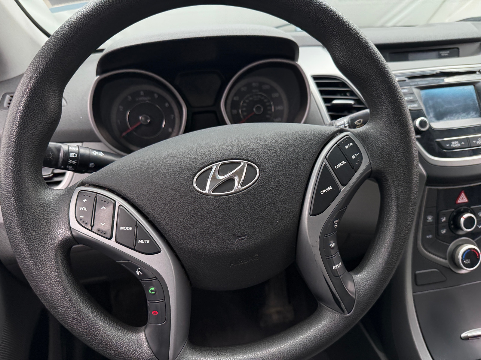 Thumbnail: 2015 Hyundai Elantra - 5