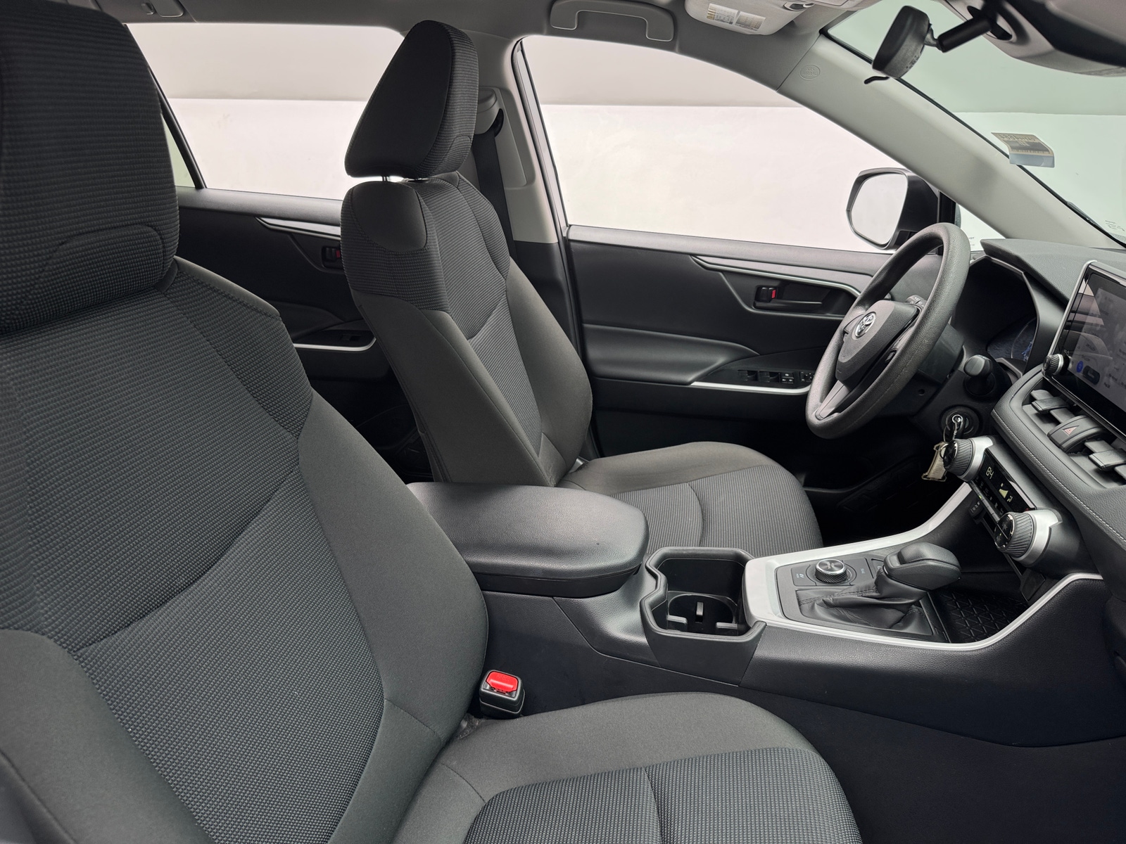 Thumbnail: 2025 Toyota RAV4 - 2