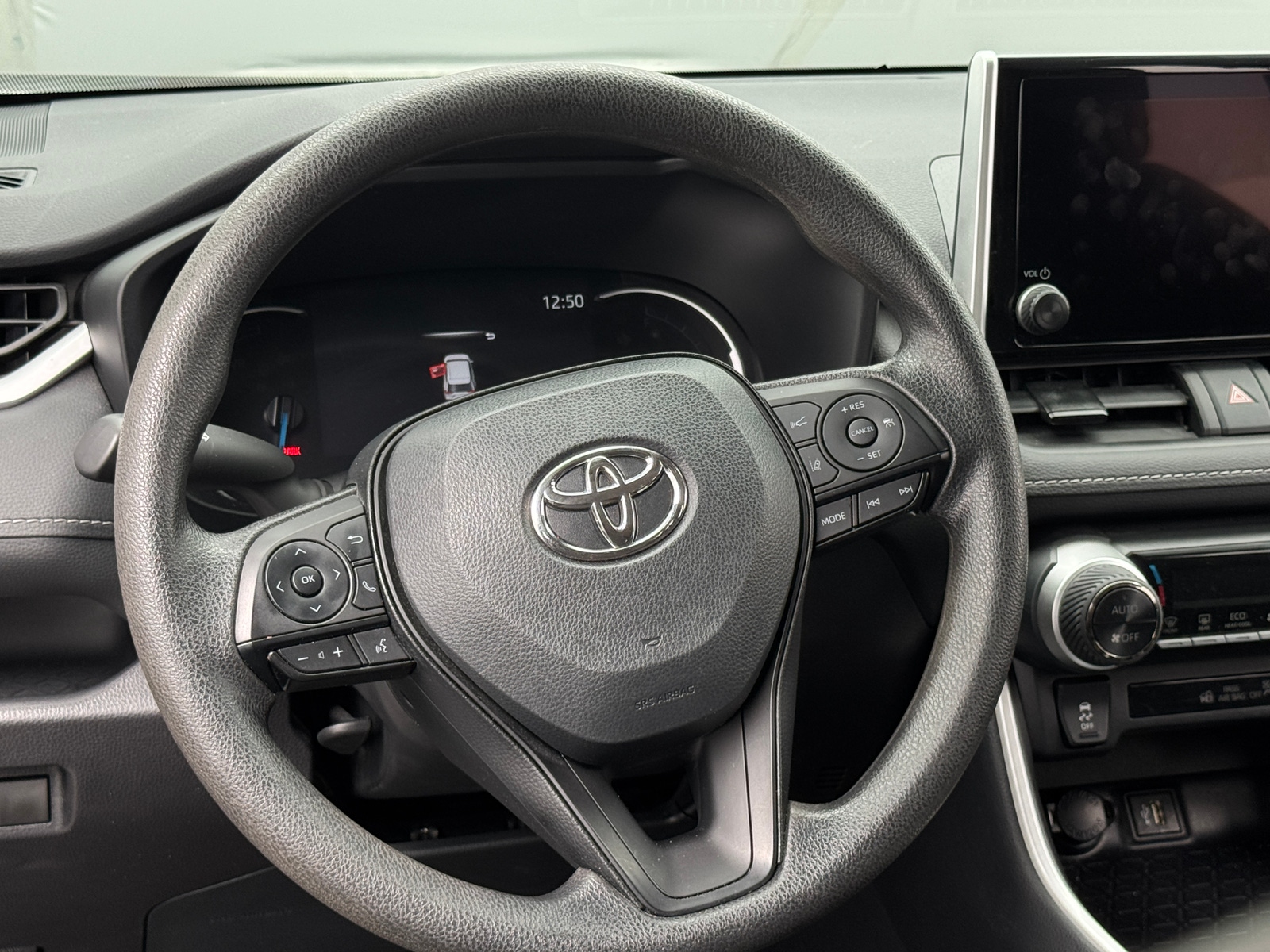 Thumbnail: 2025 Toyota RAV4 - 5