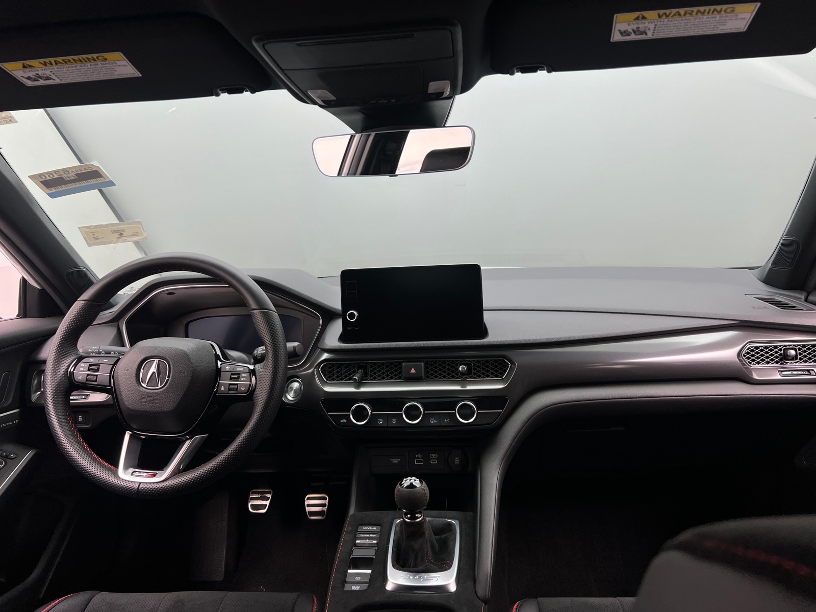 Thumbnail: 2025 Acura Integra - 2