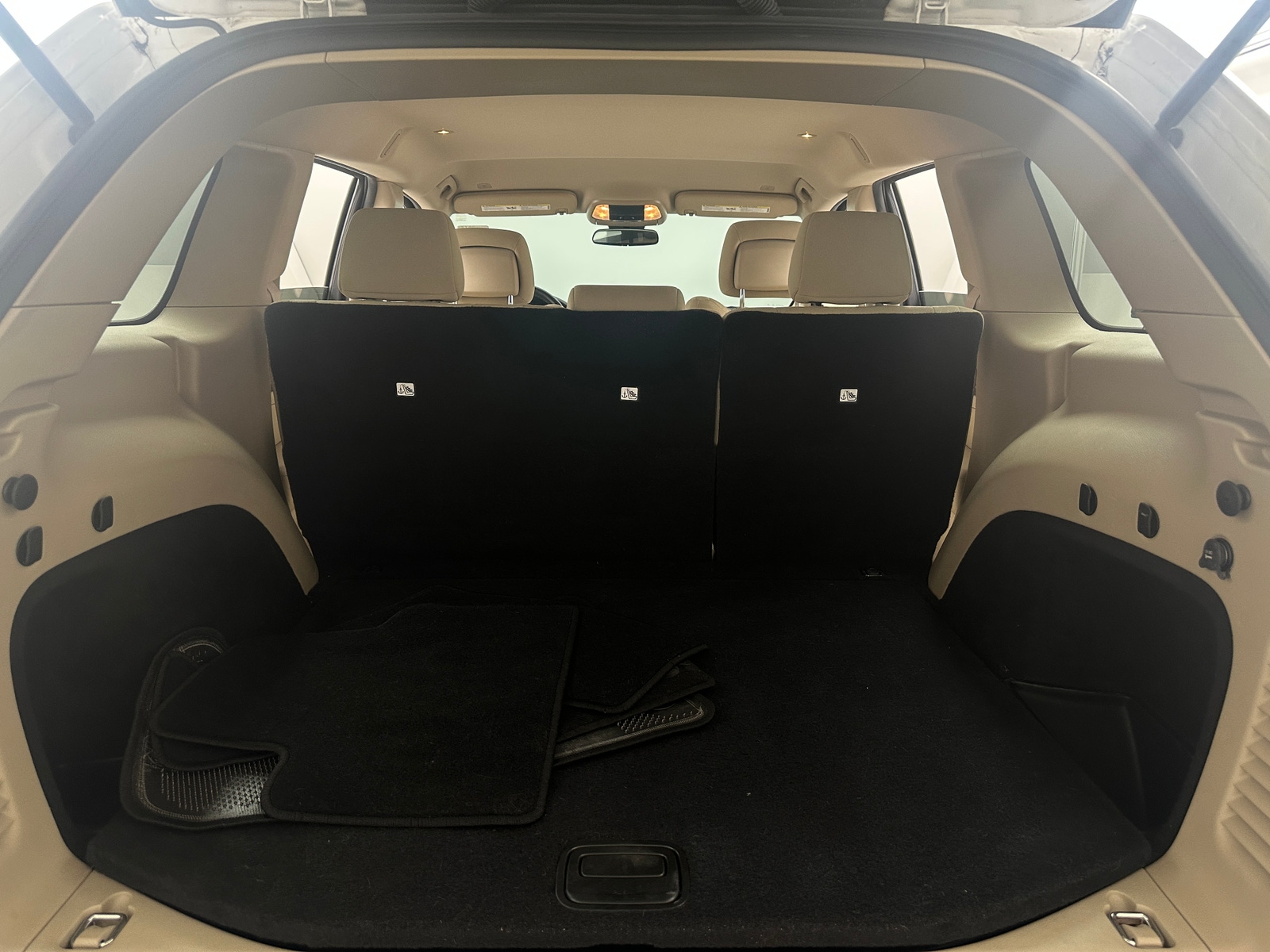 Thumbnail: 2020 Jeep Grand Cherokee - 7