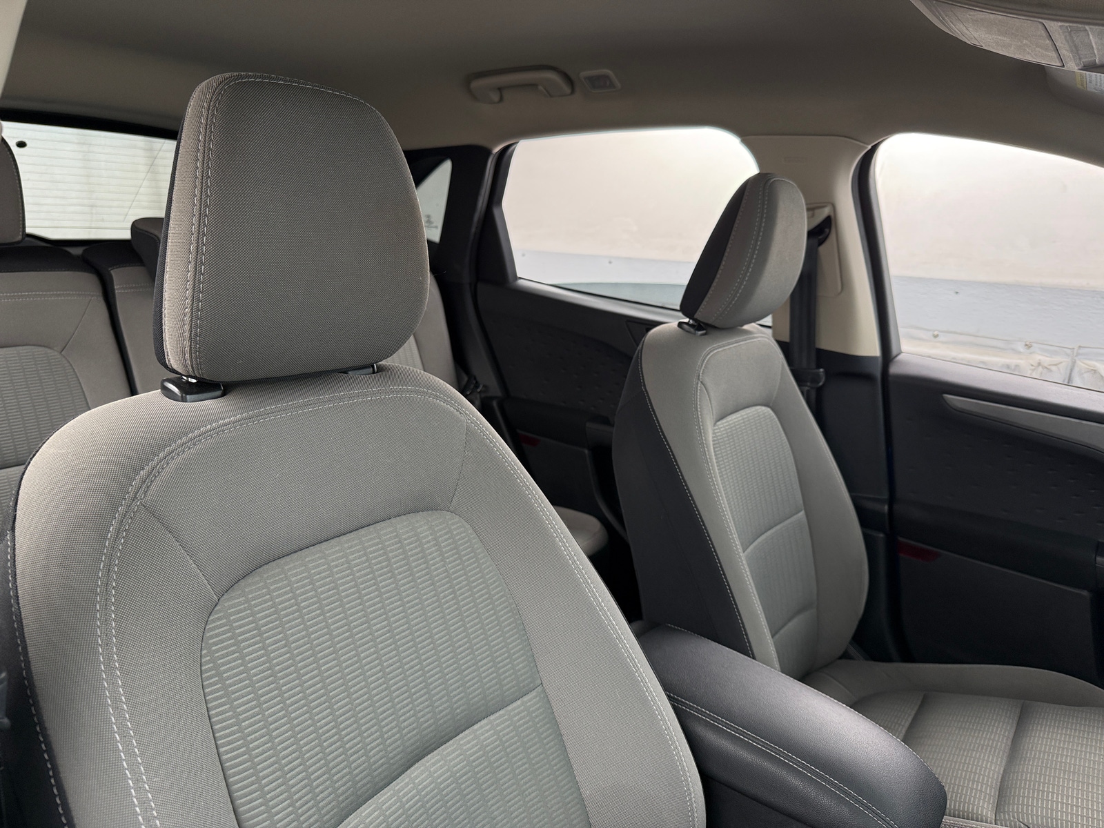 Thumbnail: 2020 Ford Escape - 2