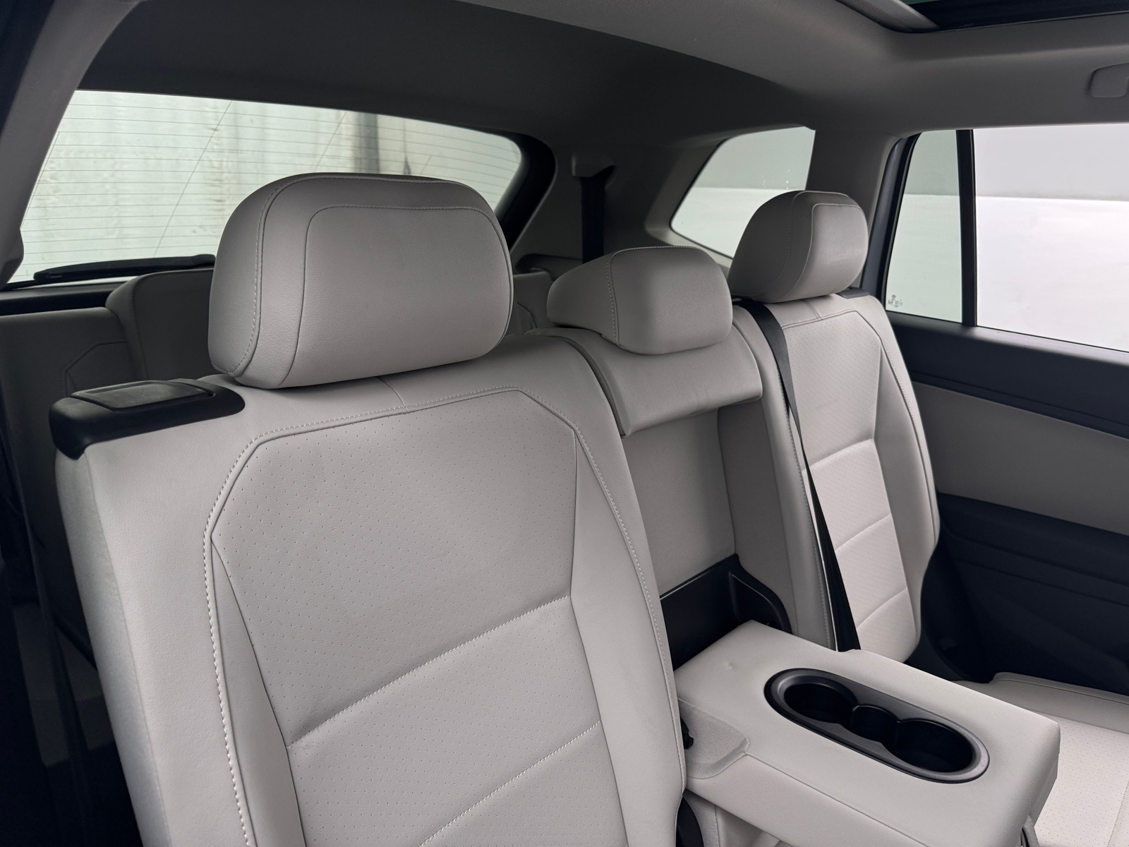 Thumbnail: 2018 Volkswagen Tiguan - 5