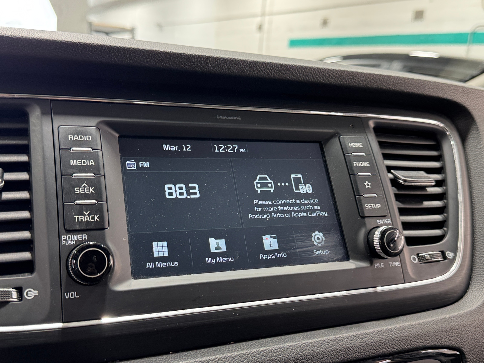 Thumbnail: 2019 Kia Sedona - 3