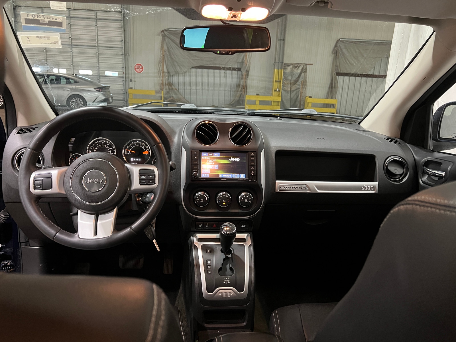 Thumbnail: 2016 Jeep Compass - 3