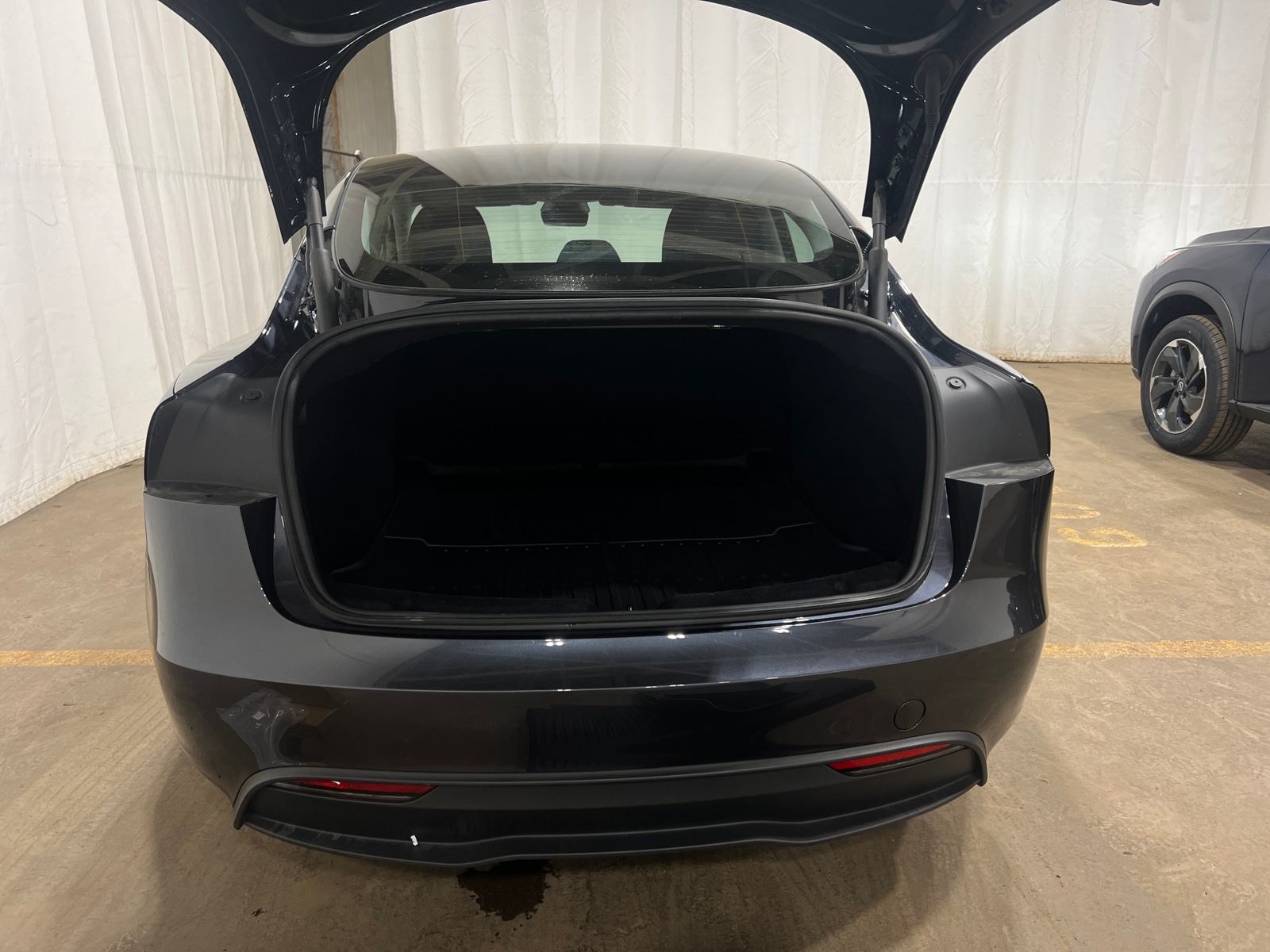 Thumbnail: 2024 Tesla Model 3 - 6