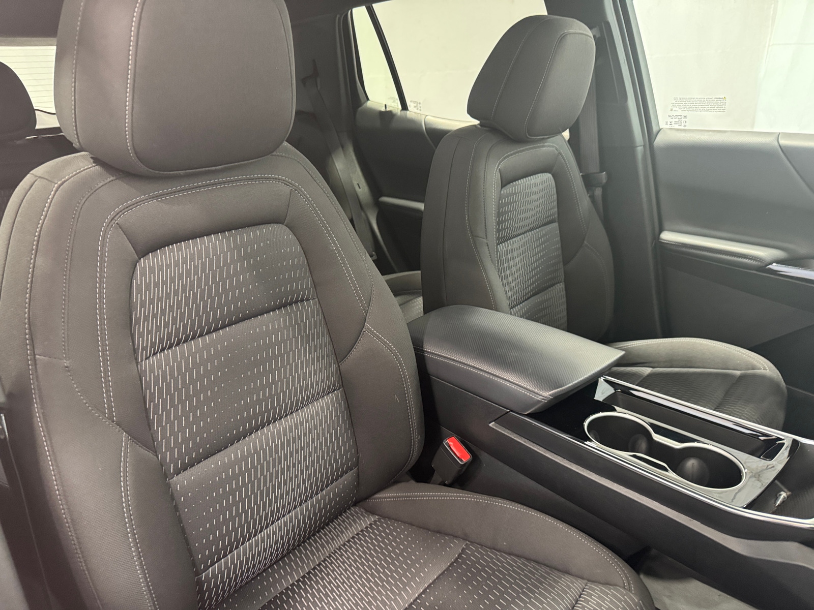 Thumbnail: 2025 Chevrolet Equinox - 2