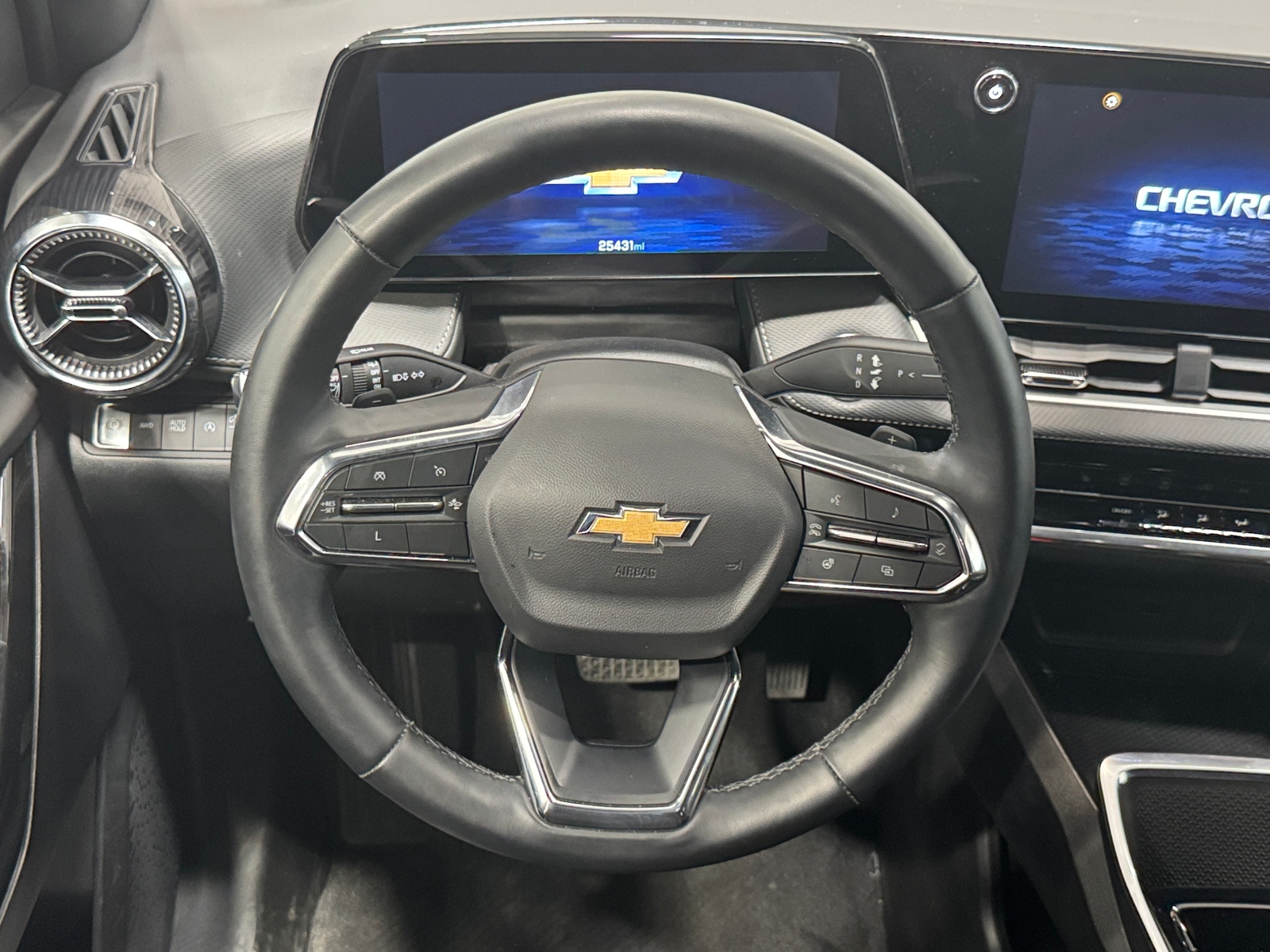 Thumbnail: 2025 Chevrolet Equinox - 5