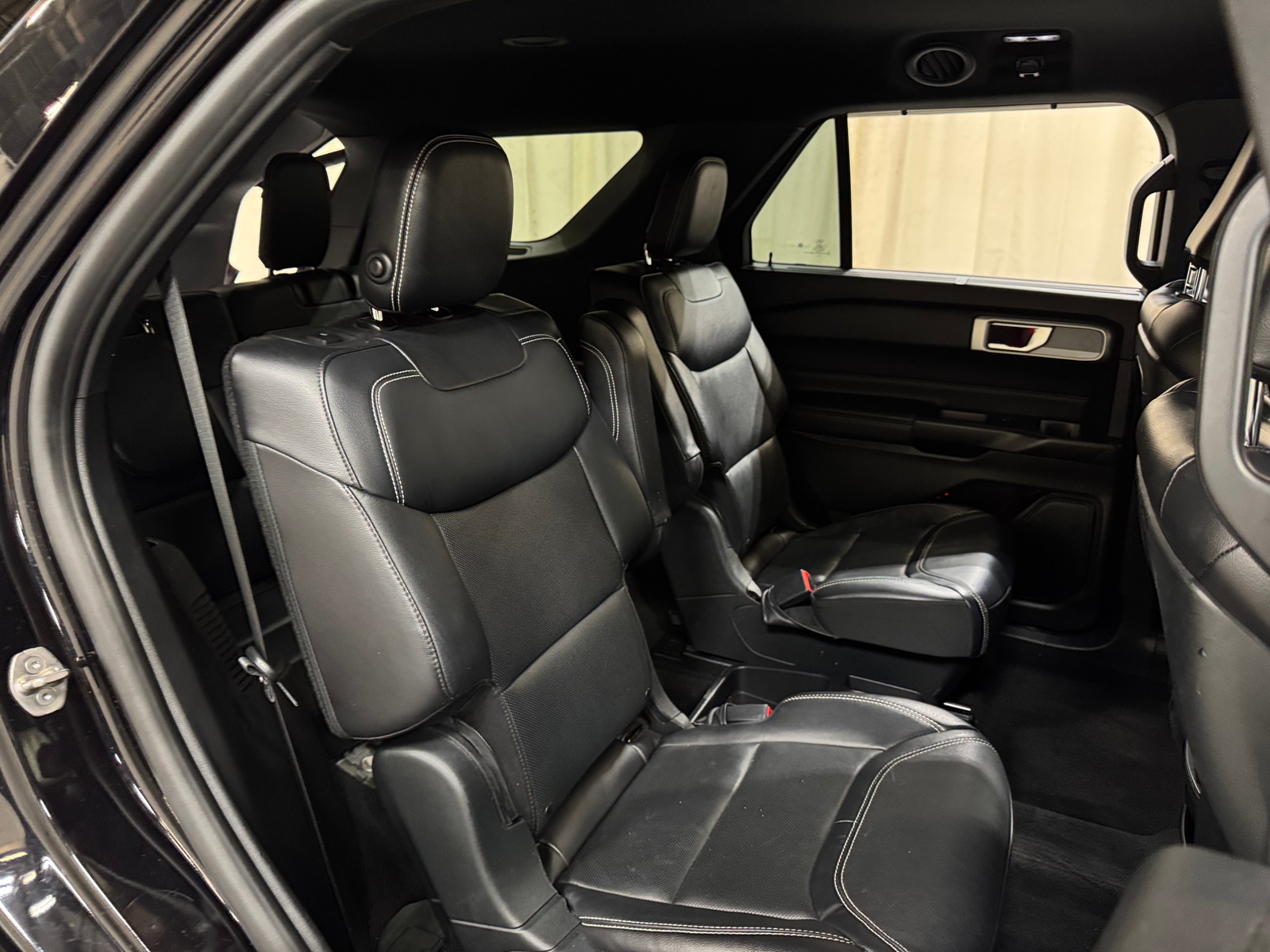 Thumbnail: 2020 Ford Explorer - 5