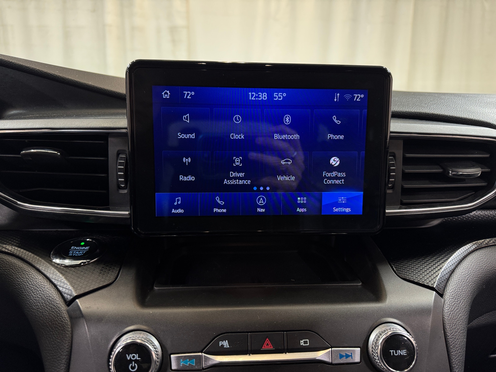 Thumbnail: 2020 Ford Explorer - 3