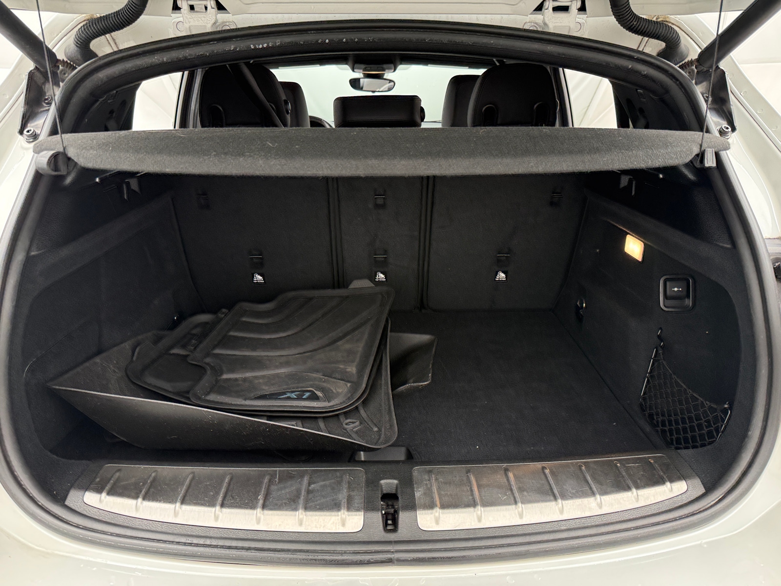 Thumbnail: 2020 BMW X2 - 6