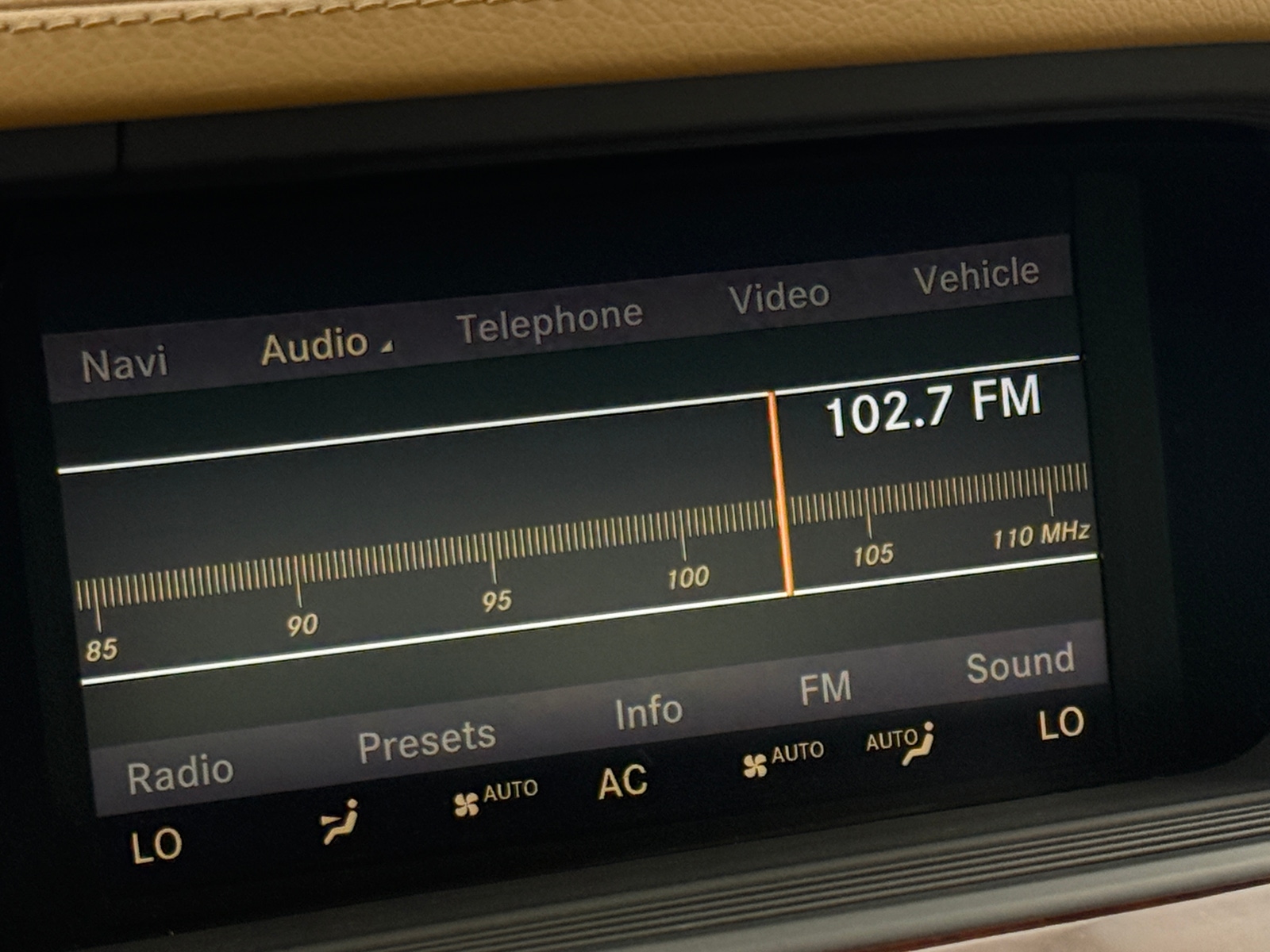 Thumbnail: 2013 Mercedes-Benz S-Class - 3