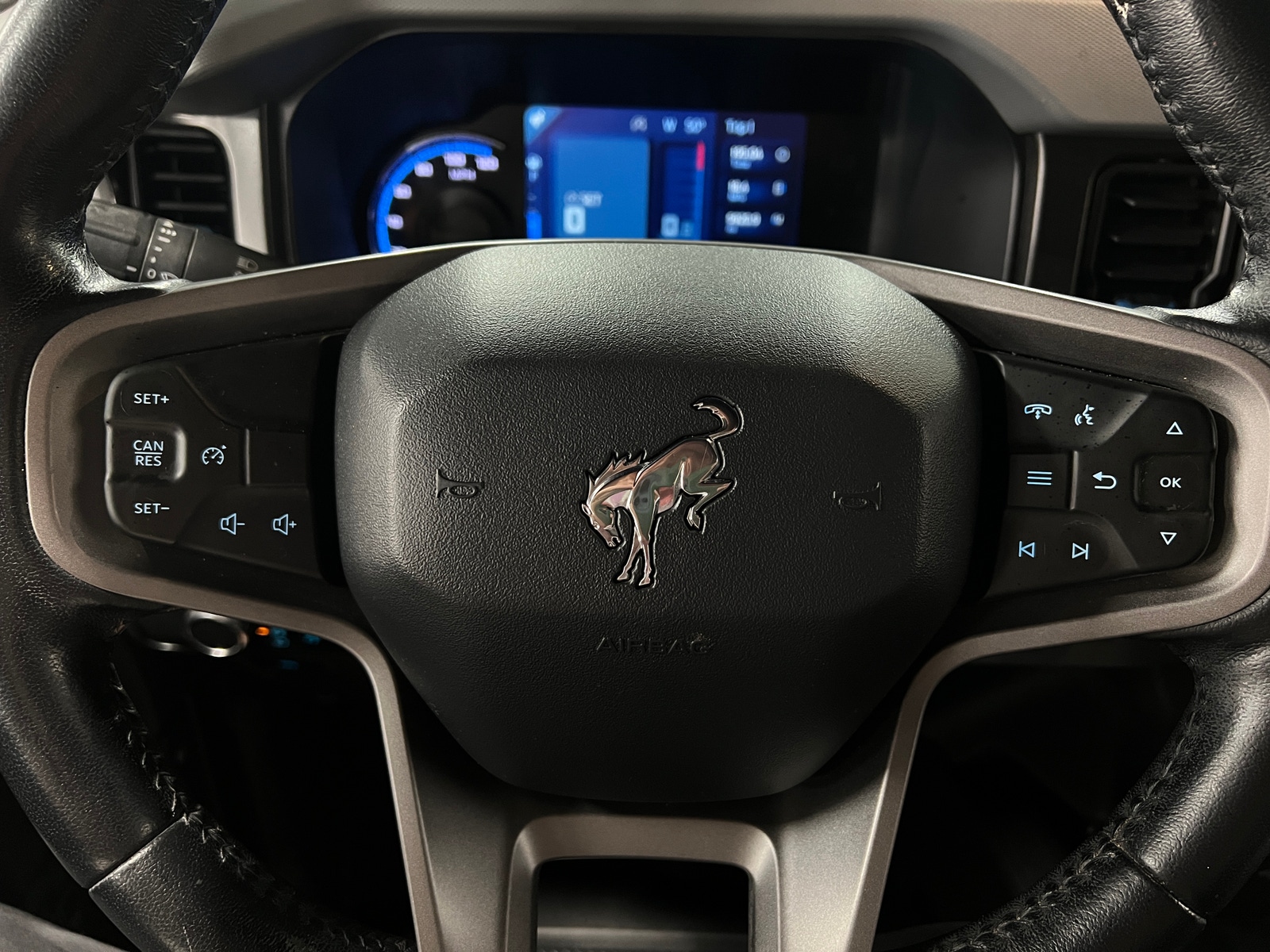 Thumbnail: 2021 Ford Bronco - 5