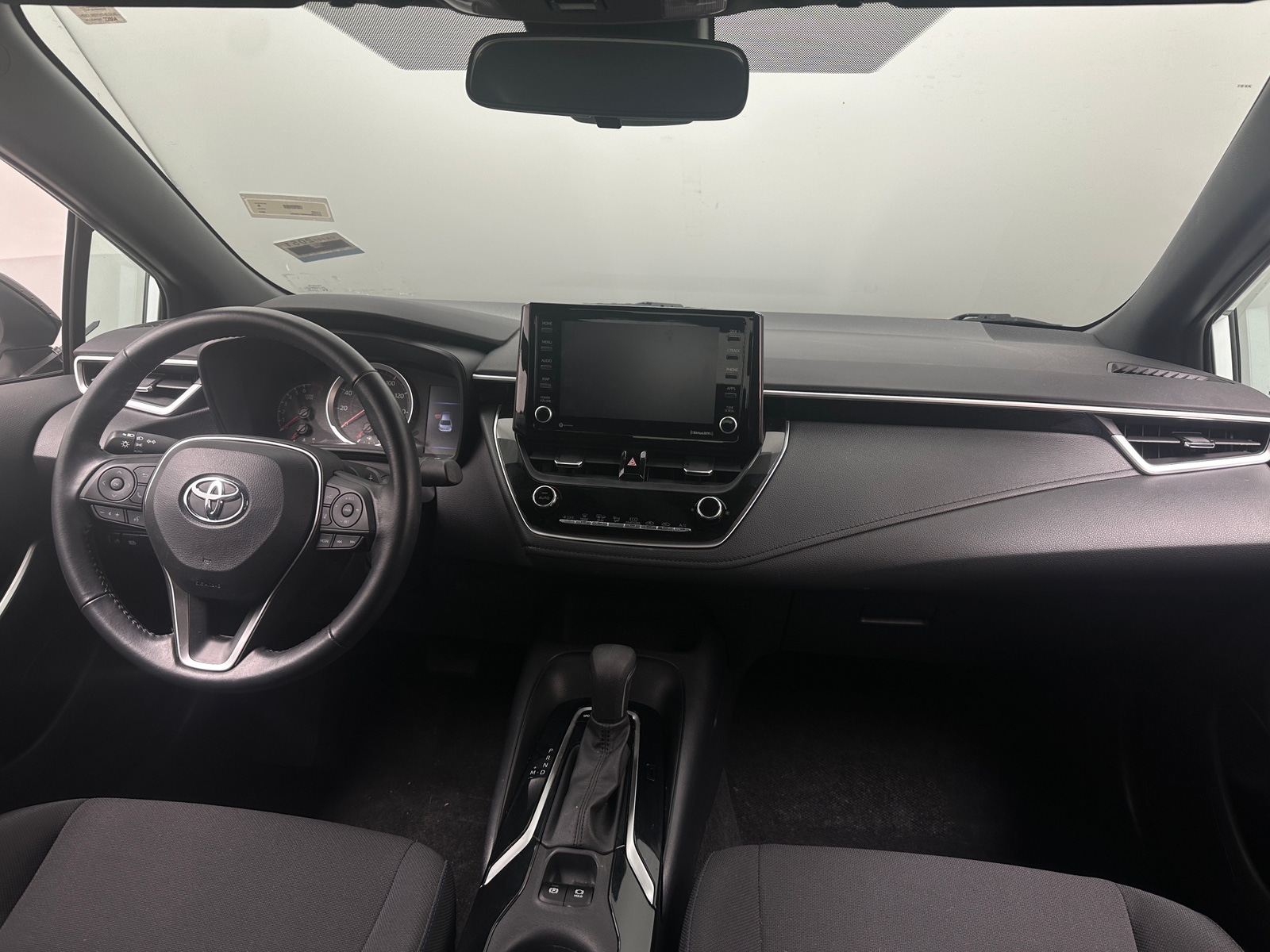 Thumbnail: 2022 Toyota Corolla - 3