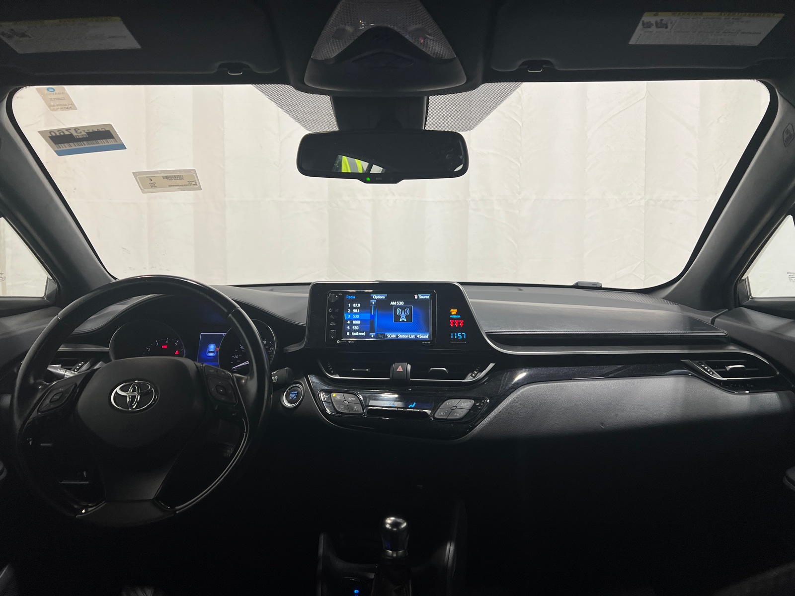 Thumbnail: 2018 Toyota C-HR - 3