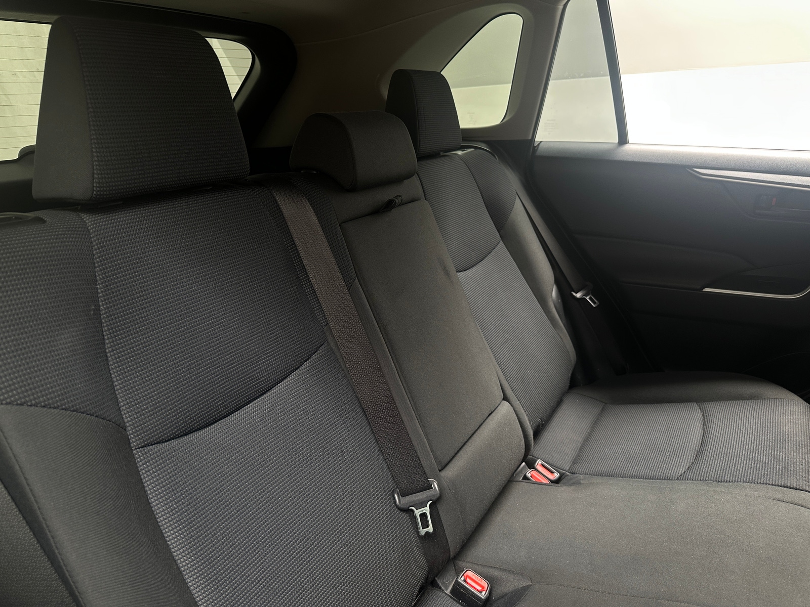 Thumbnail: 2019 Toyota RAV4 - 6