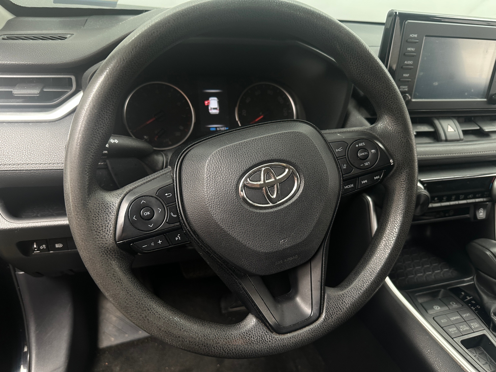 Thumbnail: 2019 Toyota RAV4 - 5