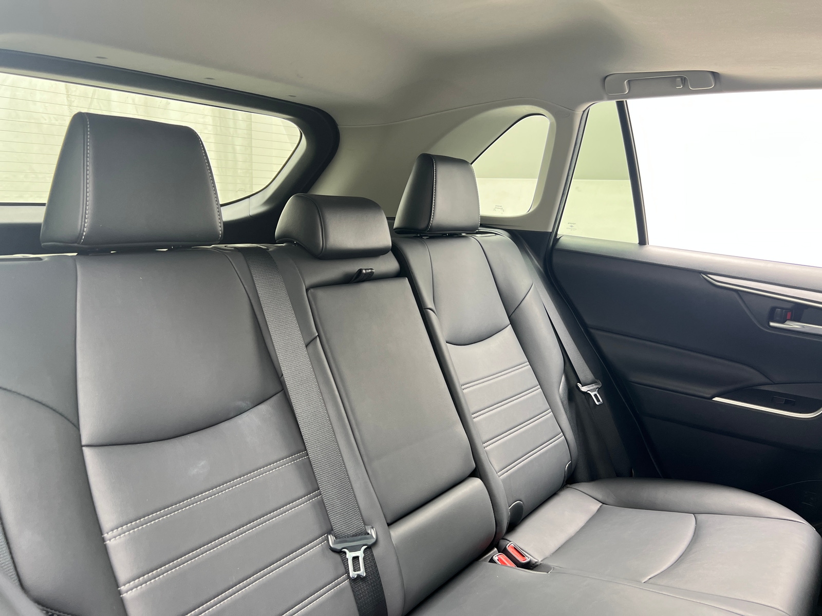 Thumbnail: 2021 Toyota RAV4 - 5