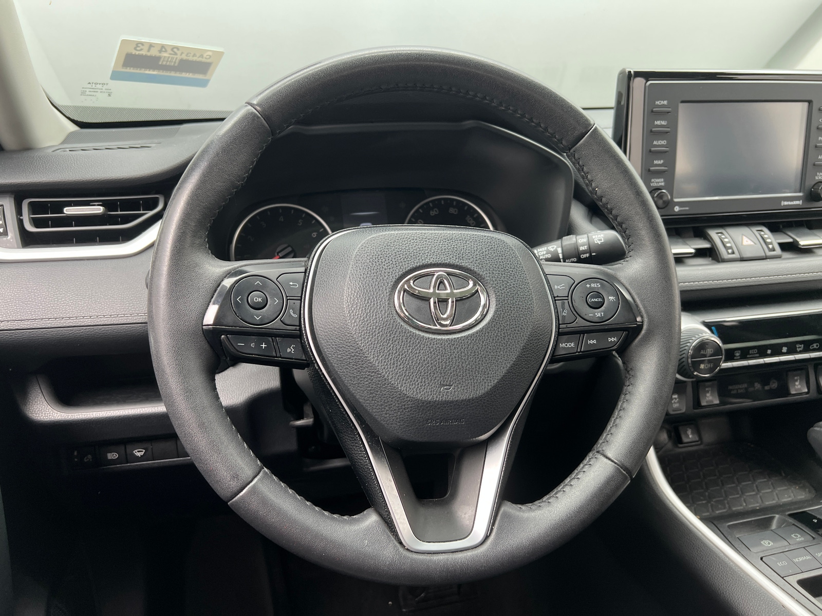 Thumbnail: 2021 Toyota RAV4 - 4
