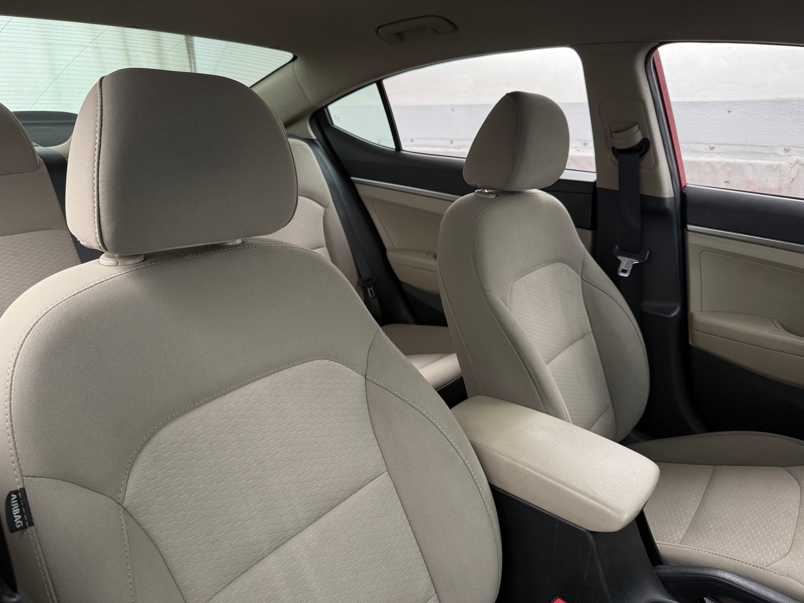 Thumbnail: 2019 Hyundai Elantra - 2