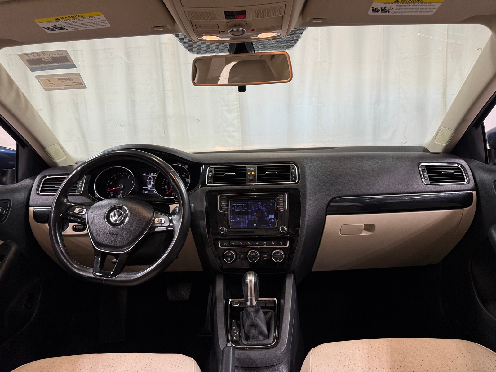 Thumbnail: 2017 Volkswagen Jetta - 2