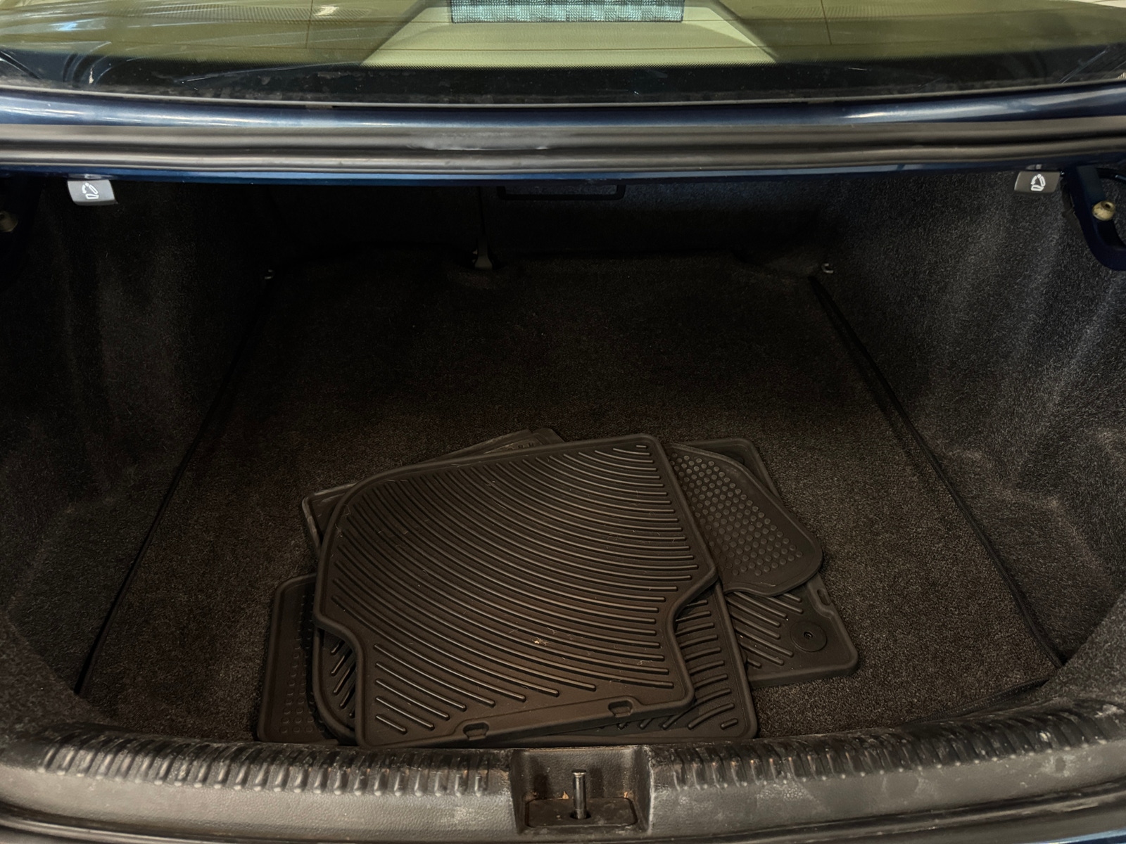 Thumbnail: 2017 Volkswagen Jetta - 6