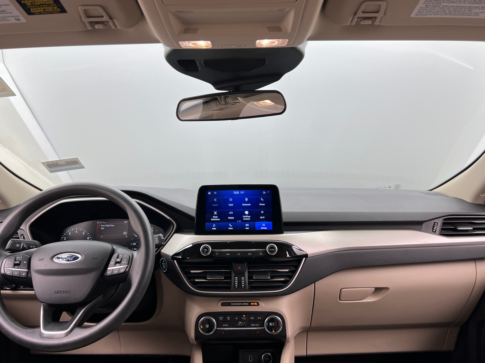 Thumbnail: 2020 Ford Escape - 3