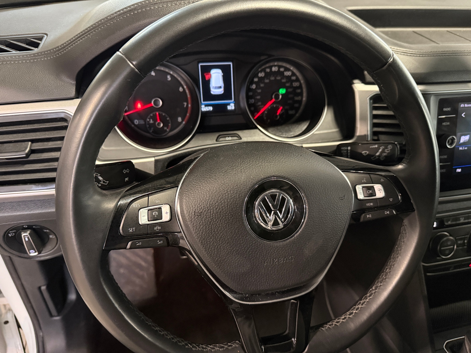 Thumbnail: 2019 Volkswagen Atlas - 4