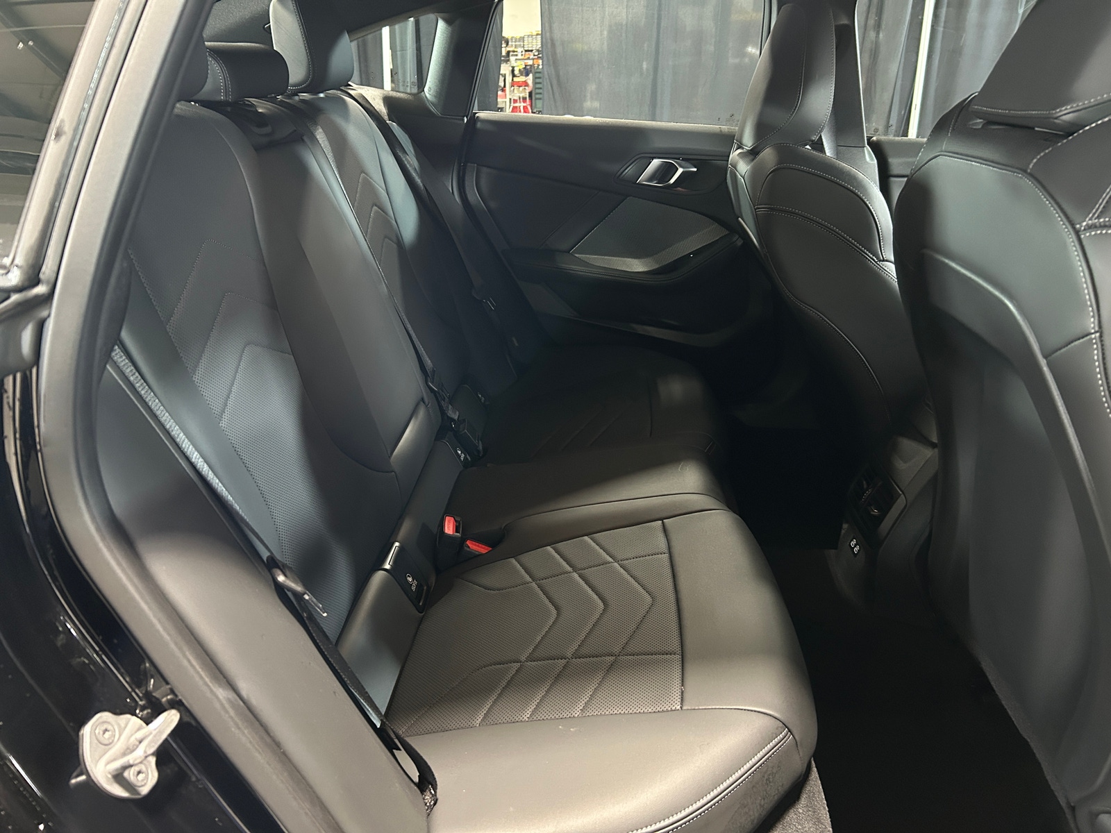 Thumbnail: 2025 BMW 2 Series - 5