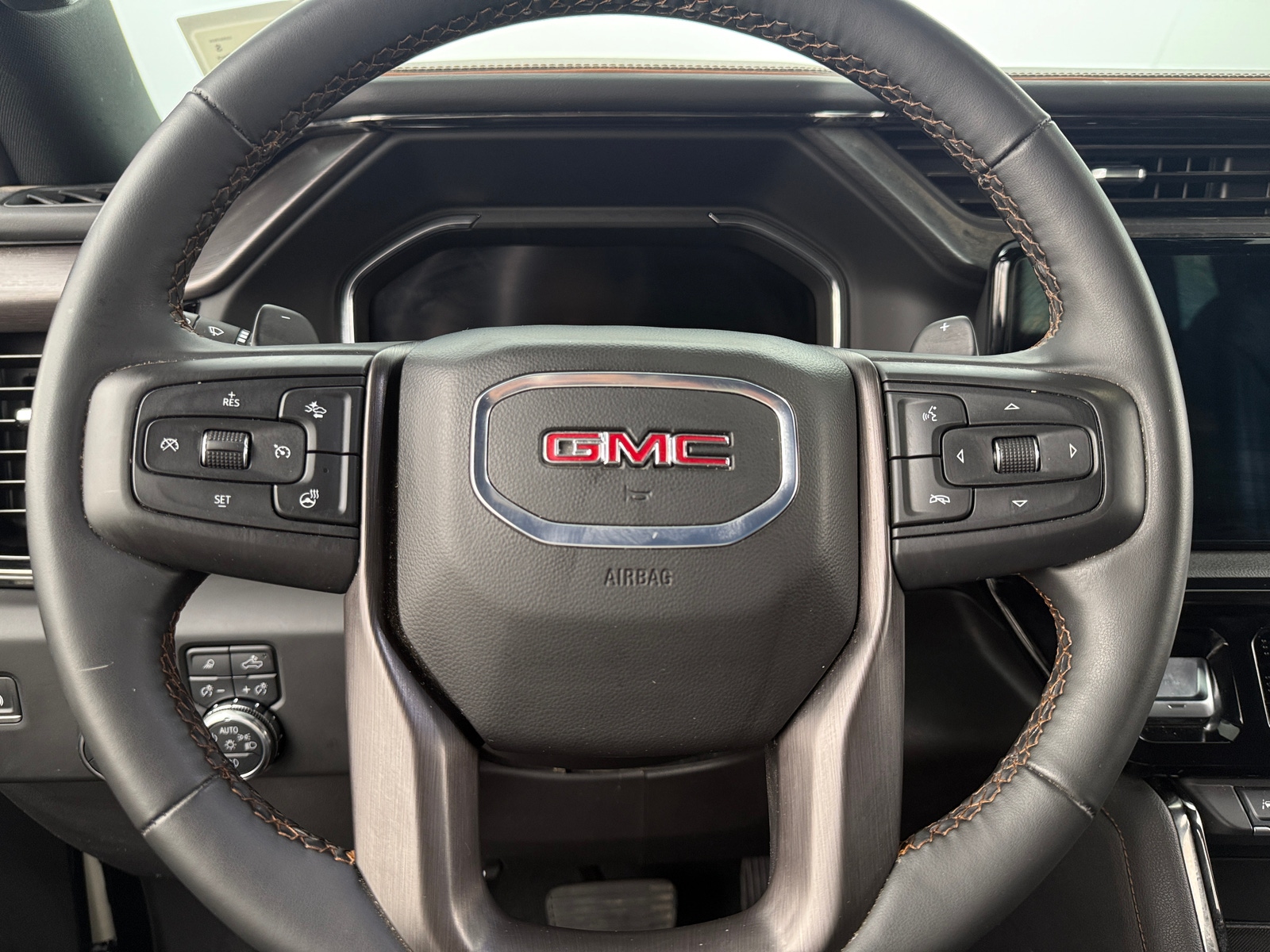 Thumbnail: 2025 GMC Sierra 1500 - 4