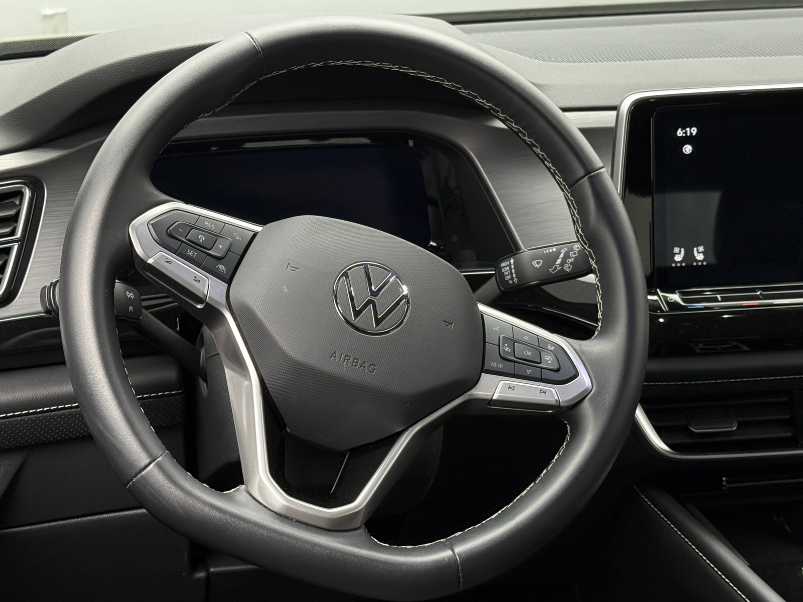 Thumbnail: 2025 Volkswagen Atlas - 4