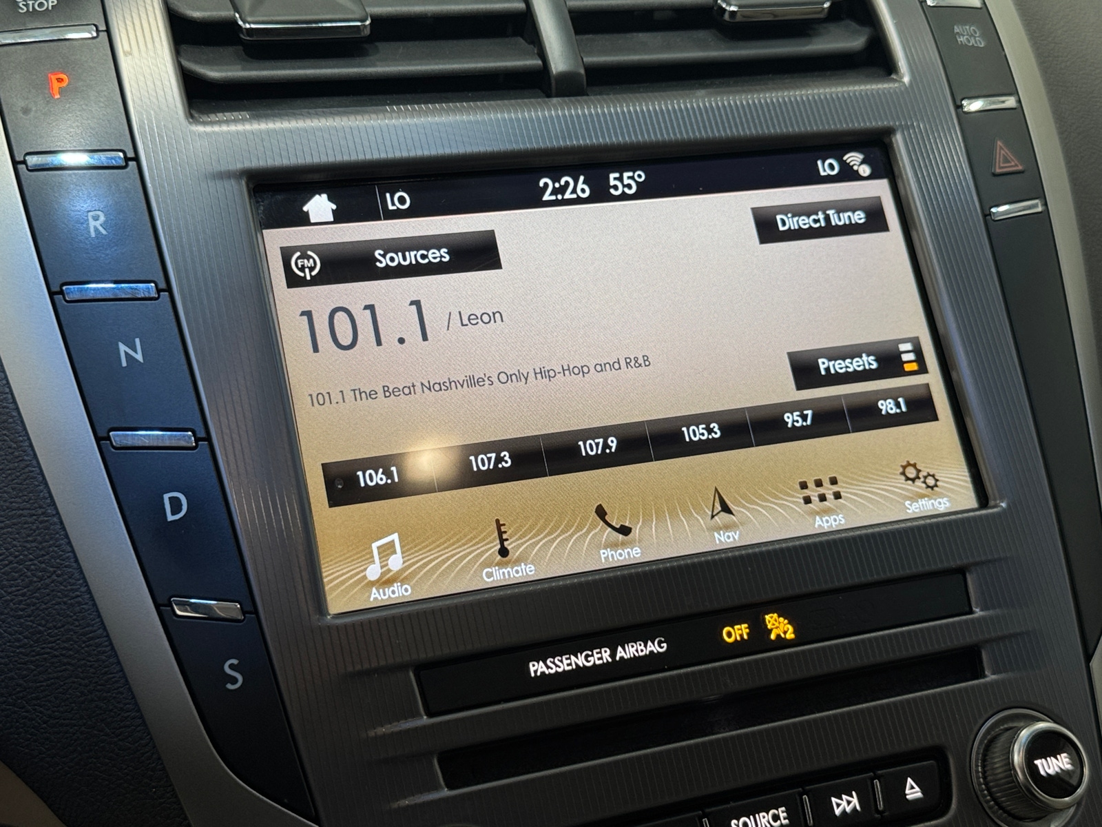 Thumbnail: 2017 Lincoln MKZ - 3