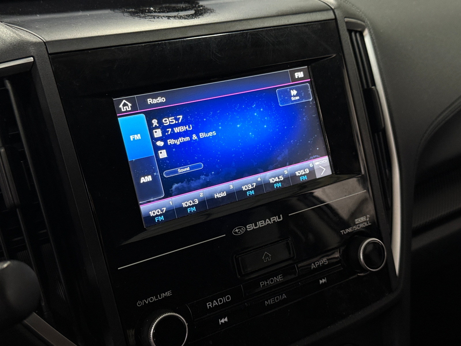 Thumbnail: 2020 Subaru Crosstrek - 4