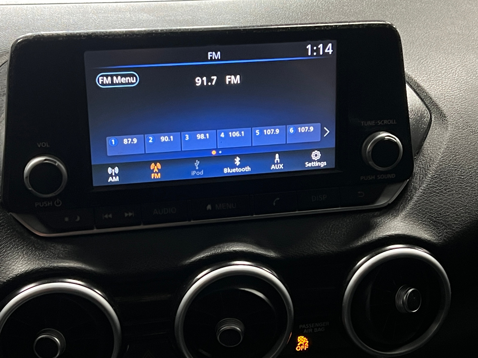 Thumbnail: 2020 Nissan Sentra - 4