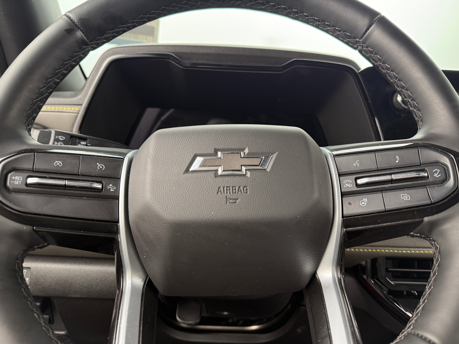 Thumbnail: 2025 Chevrolet Colorado - 4