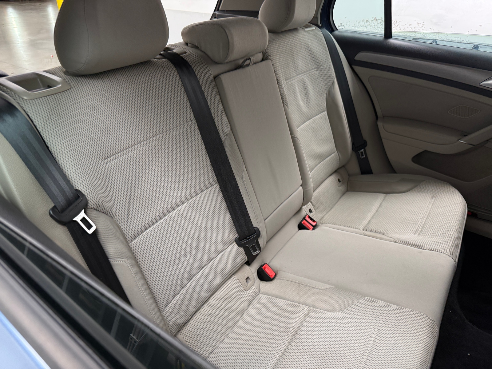 Thumbnail: 2016 Volkswagen Golf - 6