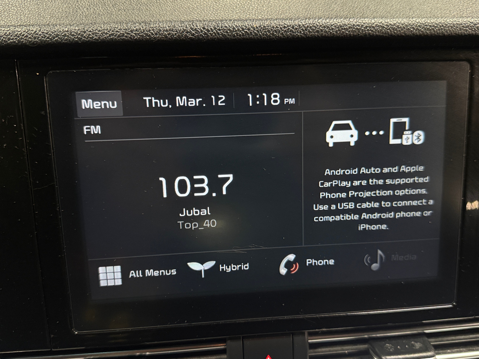 Thumbnail: 2020 Kia Niro - 4