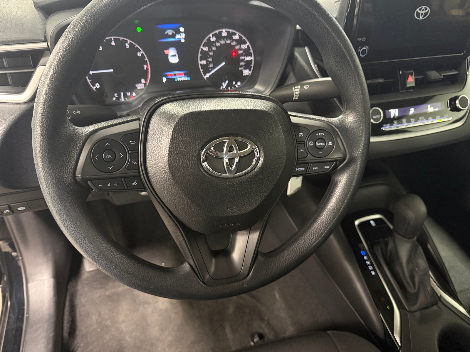 Thumbnail: 2025 Toyota Corolla - 5