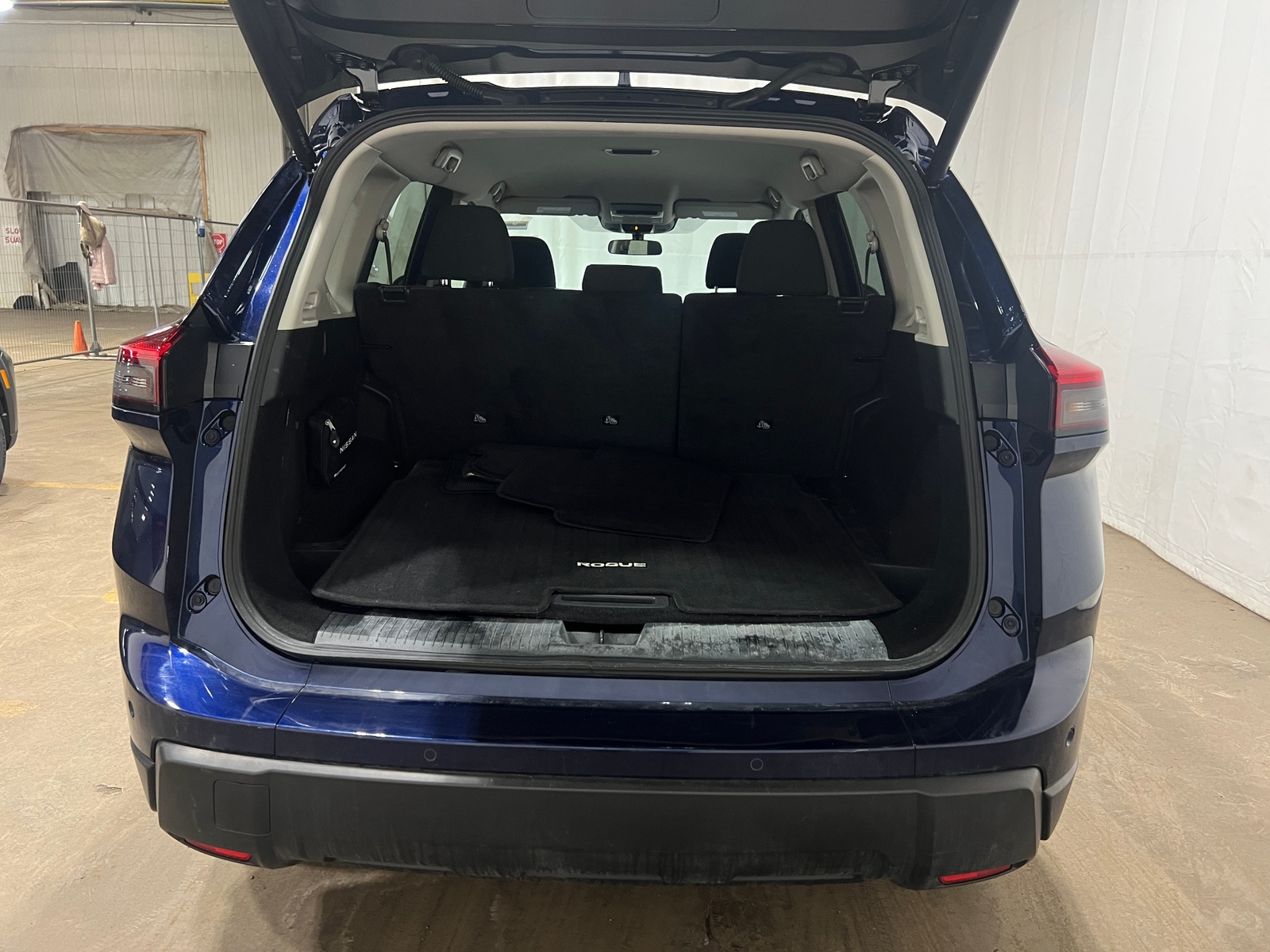 Thumbnail: 2025 Nissan Rogue - 7