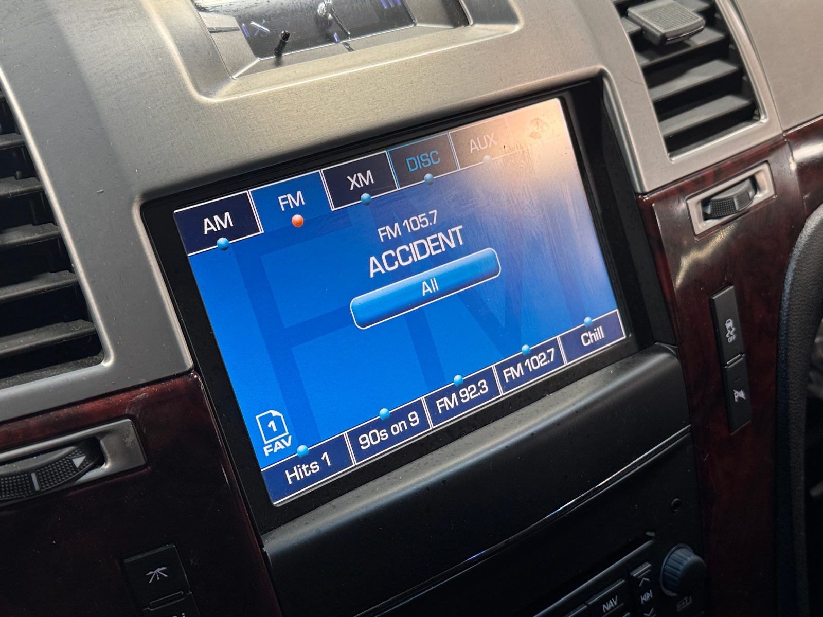 Thumbnail: 2013 Cadillac Escalade - 3