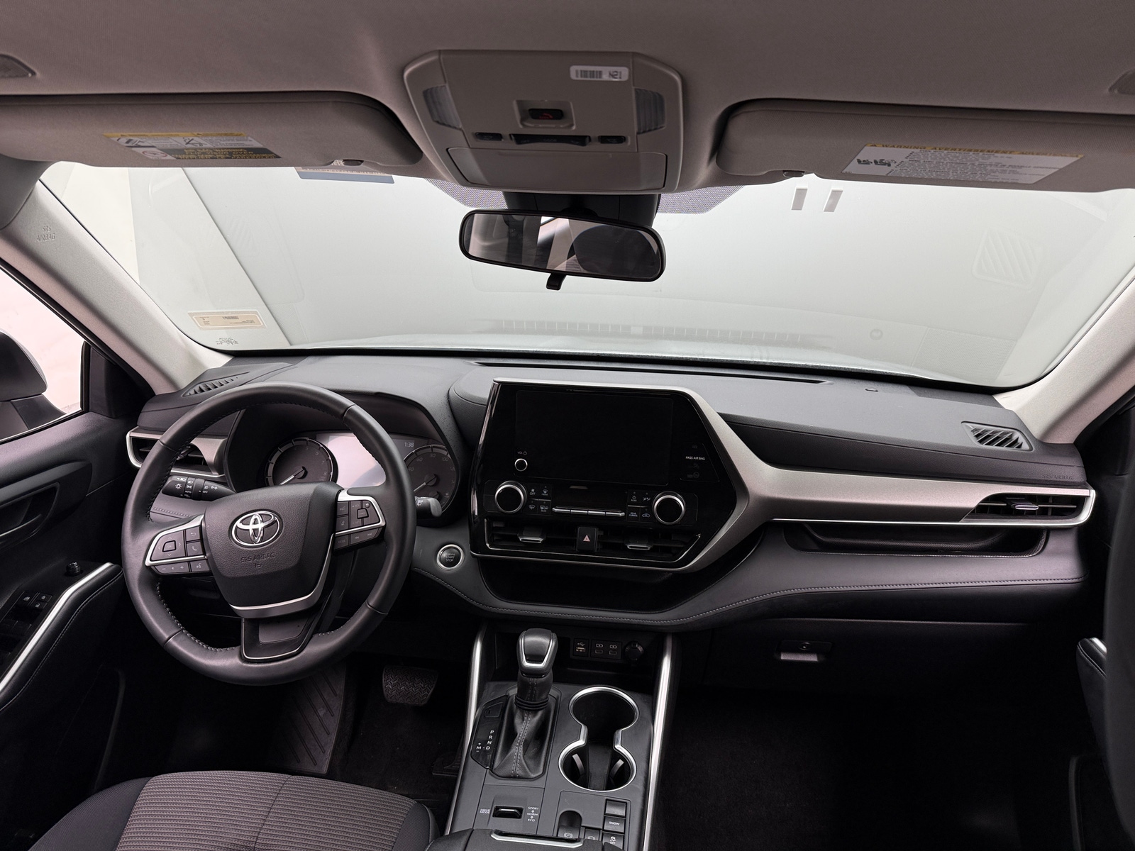 Thumbnail: 2025 Toyota Highlander - 3