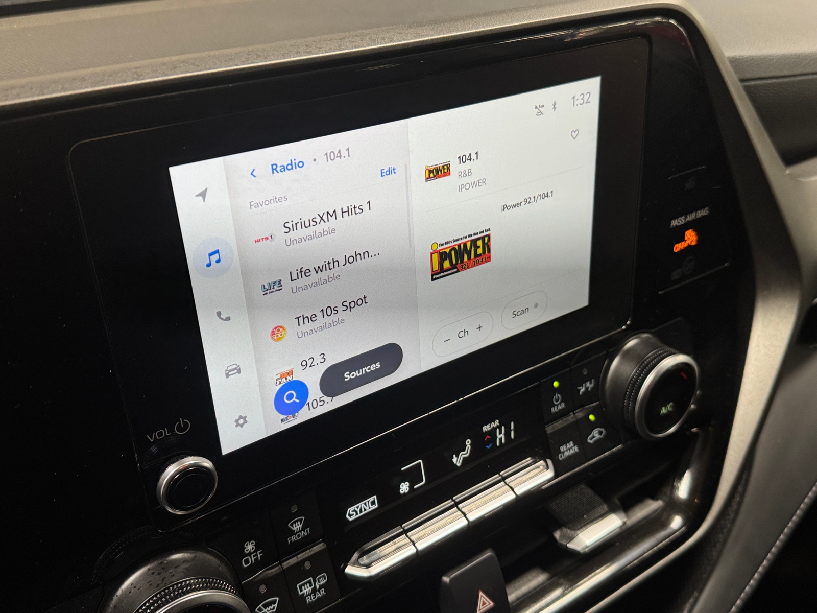 Thumbnail: 2025 Toyota Highlander - 4