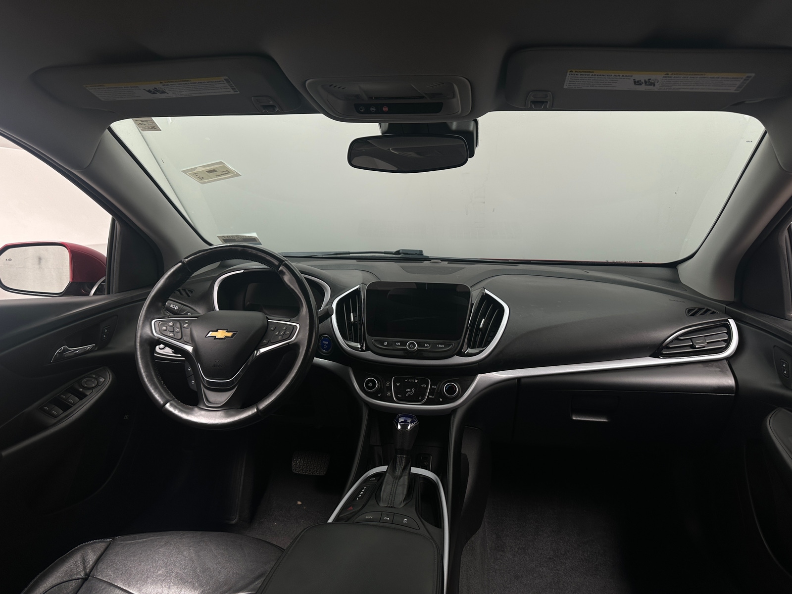 Thumbnail: 2018 Chevrolet Volt - 2